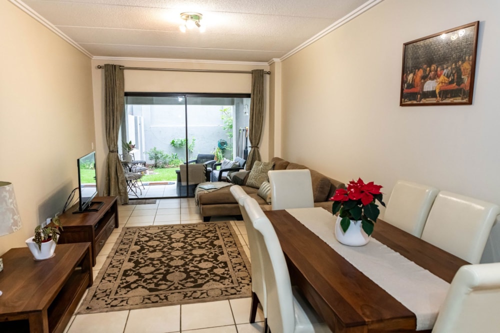 Apartment for sale in Bryanston - HP1724468 Apartment for sale in Bryanston - HP1724468