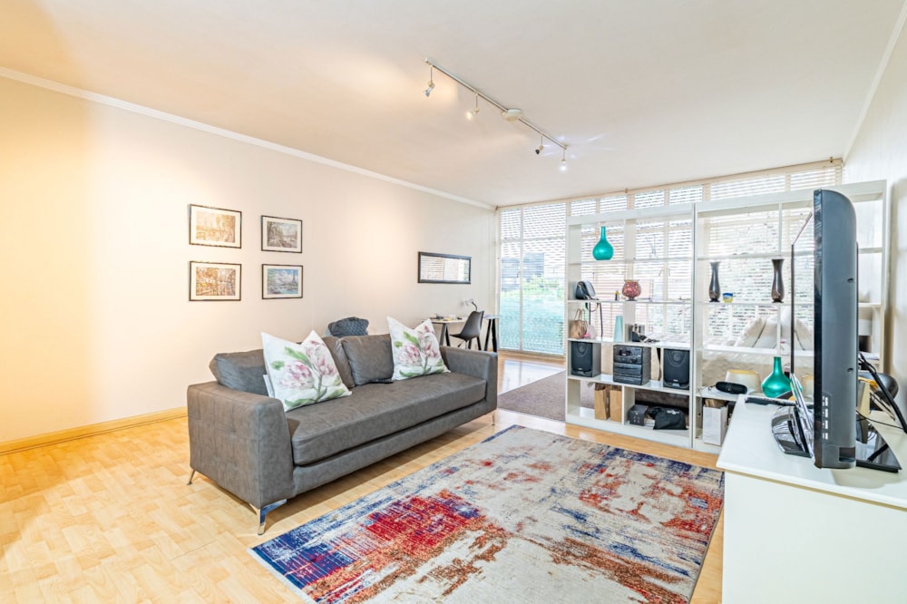 Apartment for sale in Sandown, Sandton - HP1723981 Apartment for sale in Sandown, Sandton - HP1723981