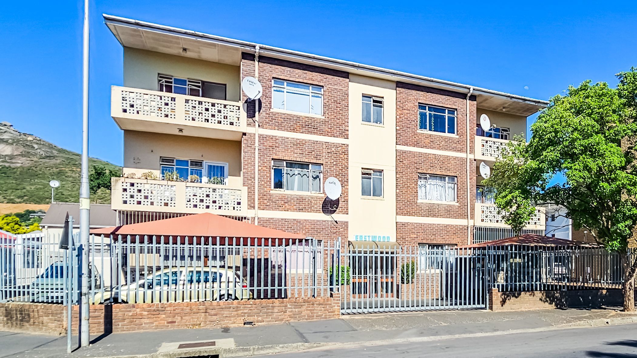 Apartment to rent in Paarl - TKL1403492