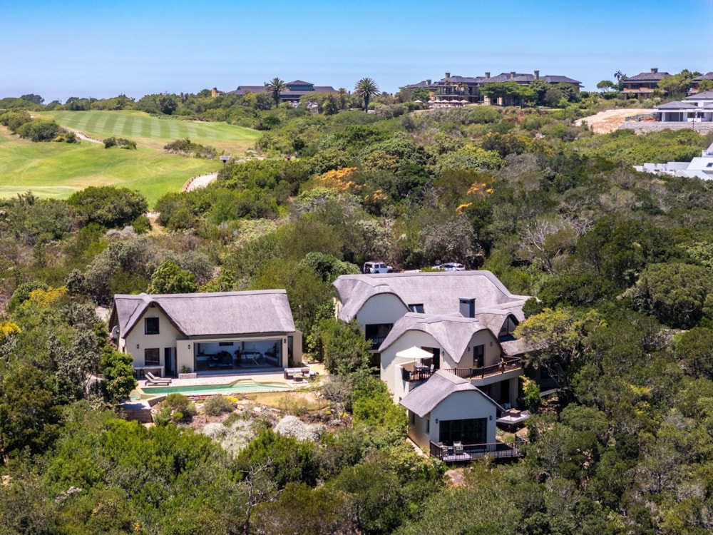 House for sale in Pezula Golf Estate - 1KG1724495