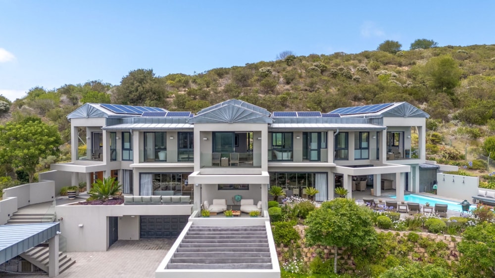 House for sale in Pezula Private Estate - 1KG1639949