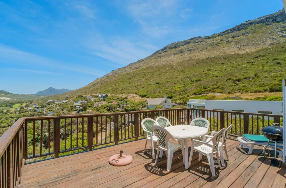 House sold in Clovelly, Cape Town - FH1722477 House sold in Clovelly, Cape Town - FH1722477