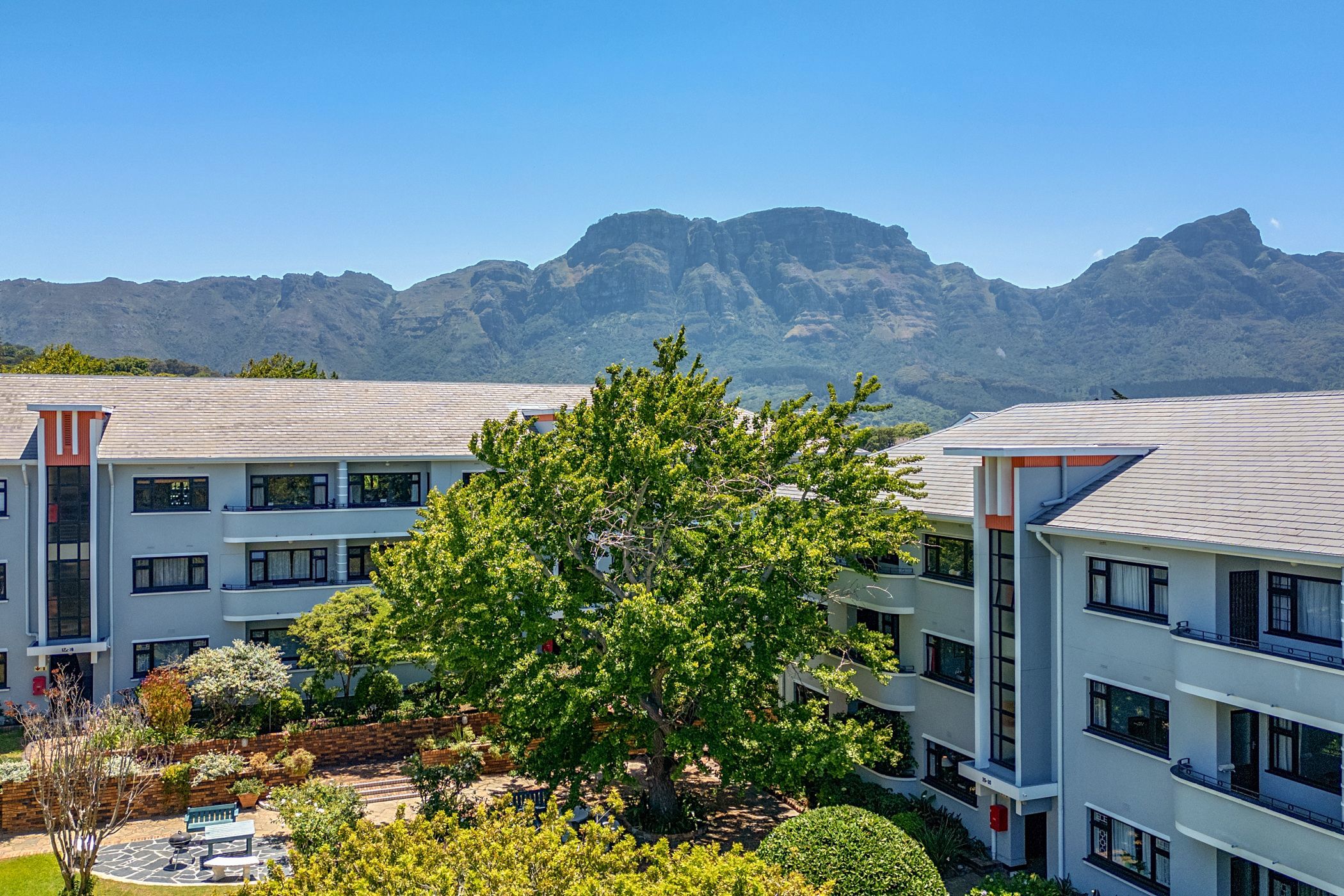 Apartment for sale in Kenilworth Upper - KW1723665