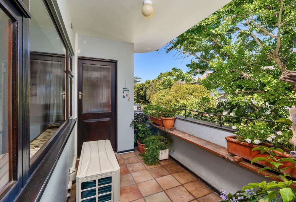 Apartment sold in Kenilworth Upper - KW1723665 Apartment sold in Kenilworth Upper - KW1723665