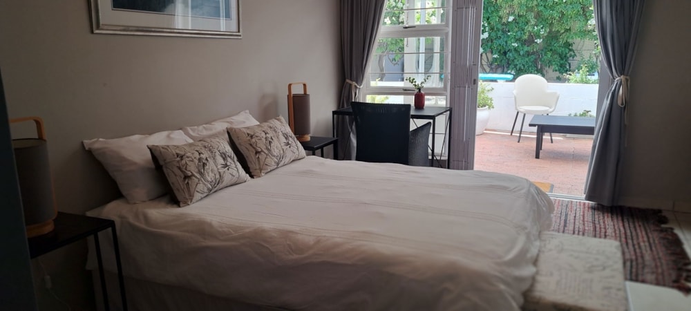 Garden cottage to rent in Table View - 1TV1722173