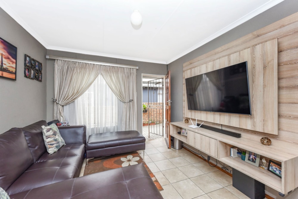 House for sale in Zandspruit - FW1725109 House for sale in Zandspruit - FW1725109