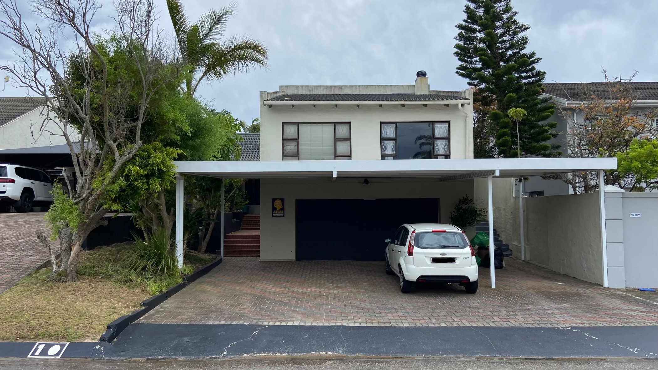 House to rent in Summerstrand - 1PLZ1725154