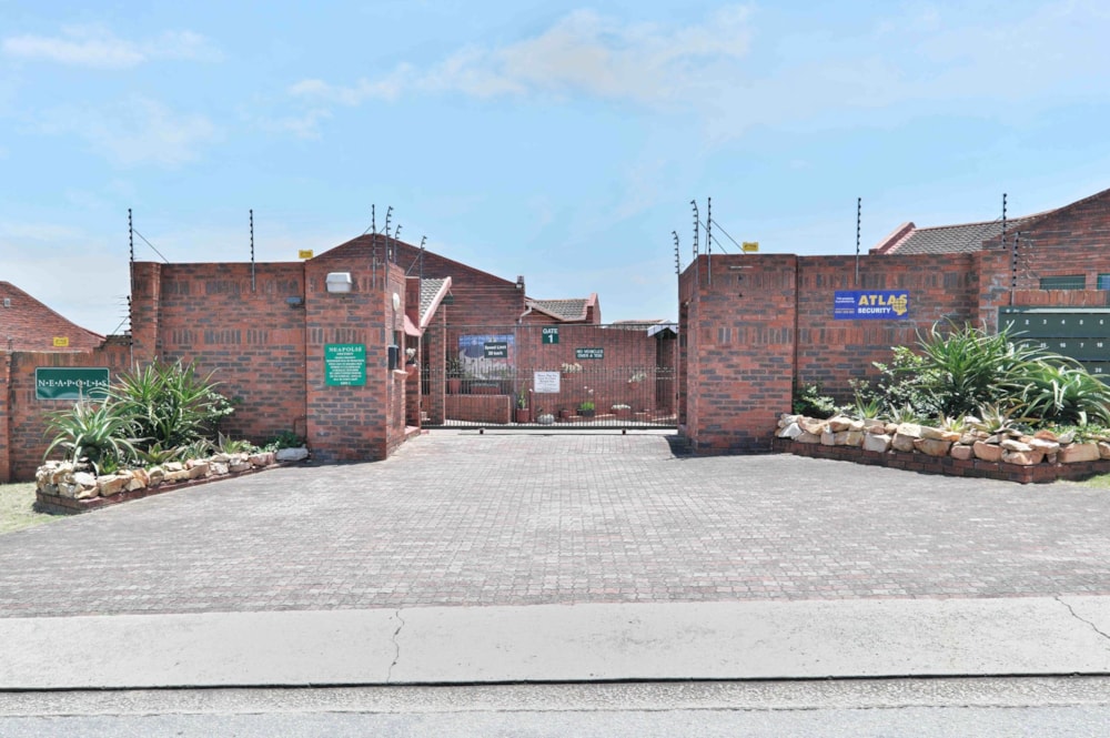 Townhouse for sale in South End - 1PLZ1724609