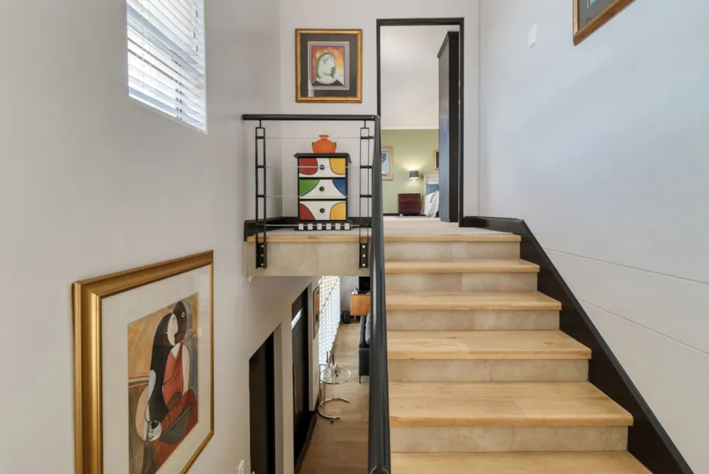 House sold in Schonenberg Estate - SW1723947