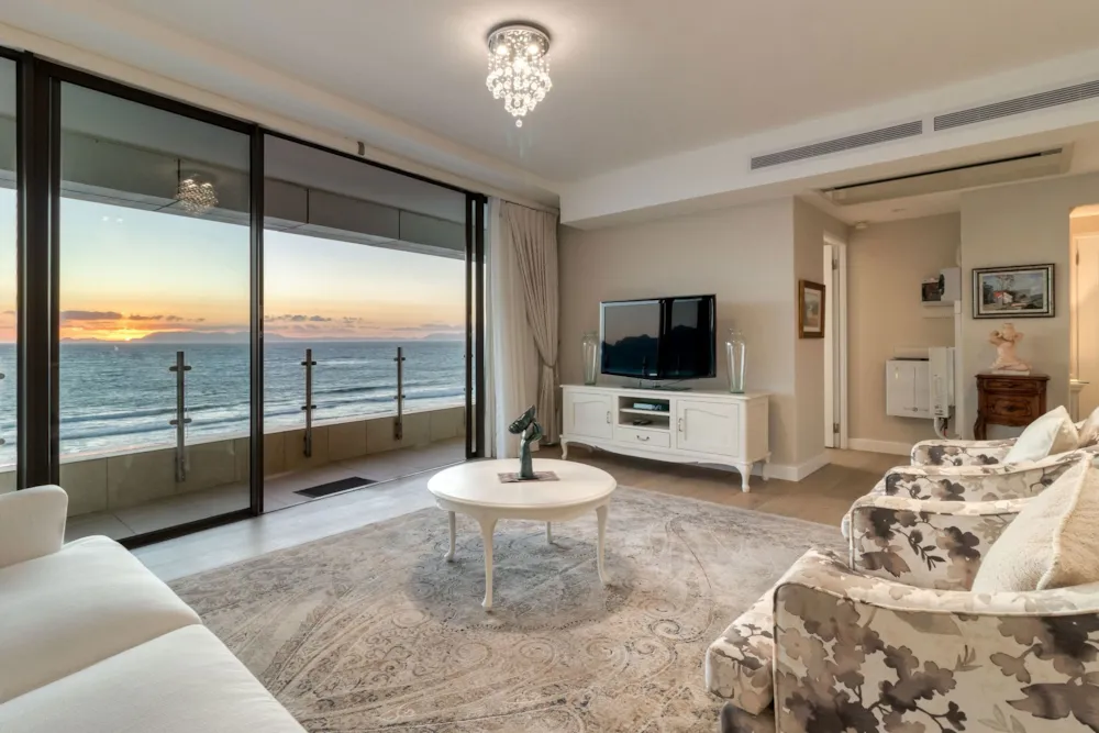 Apartment sold in Strand North - SW1724711 Apartment sold in Strand North - SW1724711
