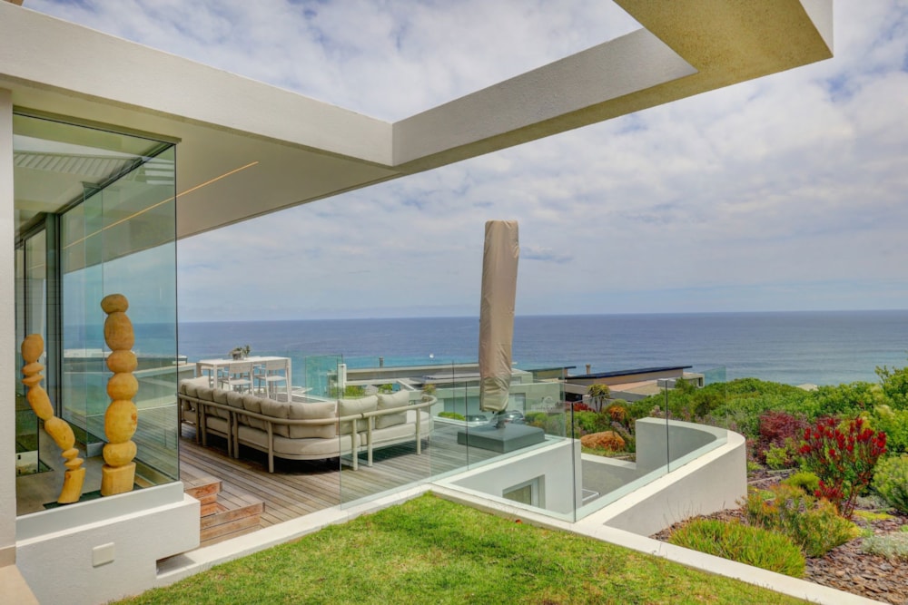 Multi-storey house for sale in Pinnacle Point Golf Estate - 1MB1624288