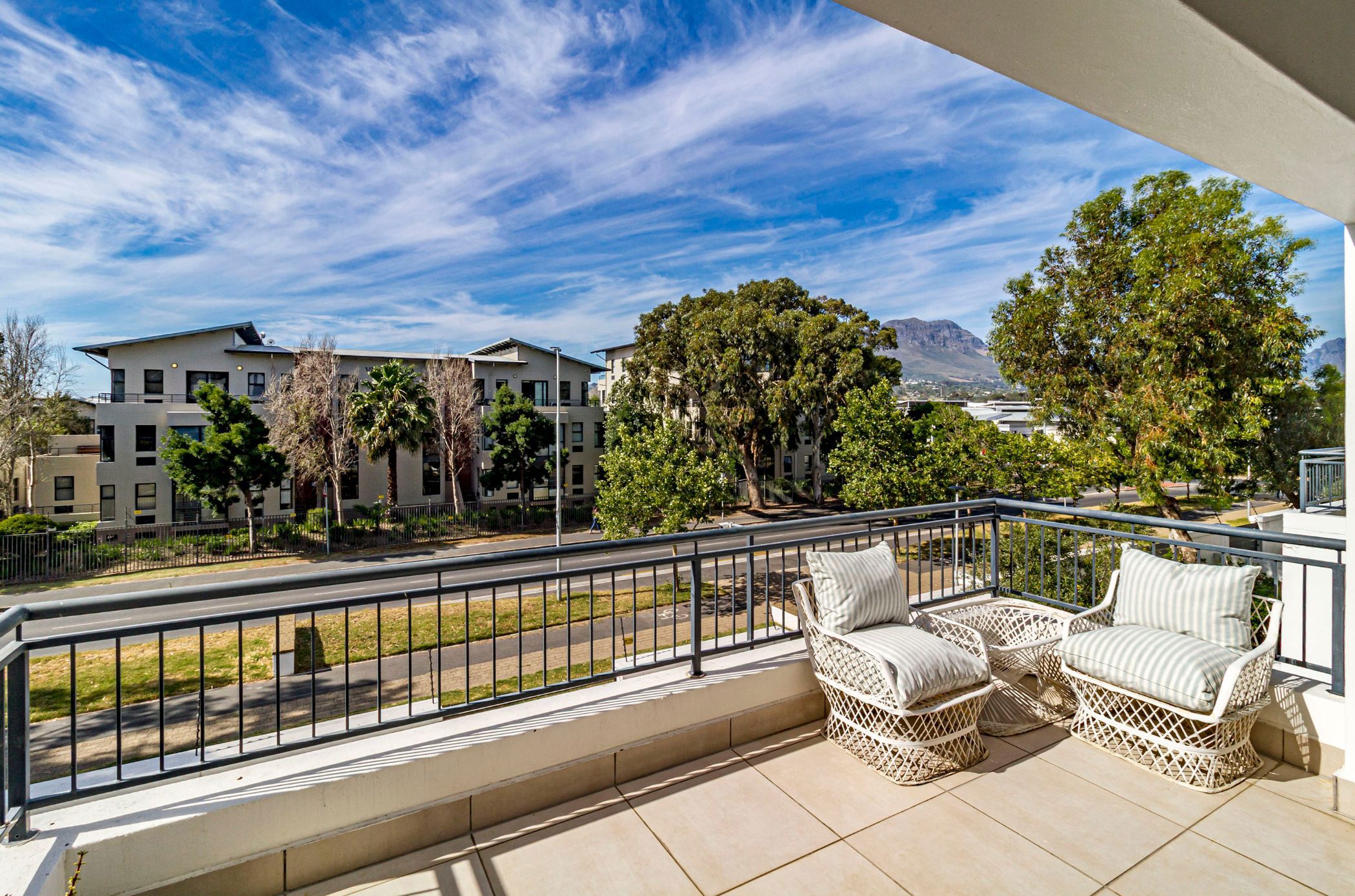 Apartment for sale in Somerset West - SW1723453