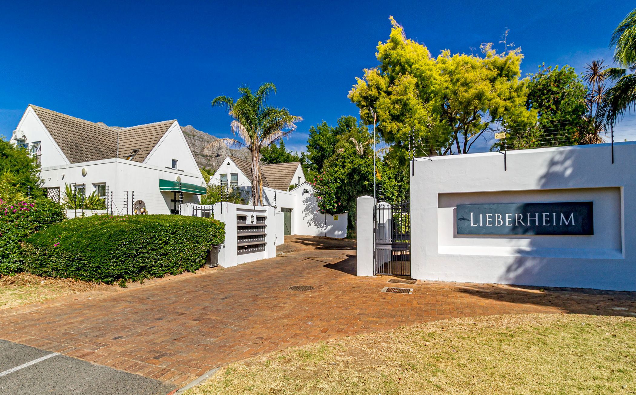 House for sale in Stellenbosch - ST1726993