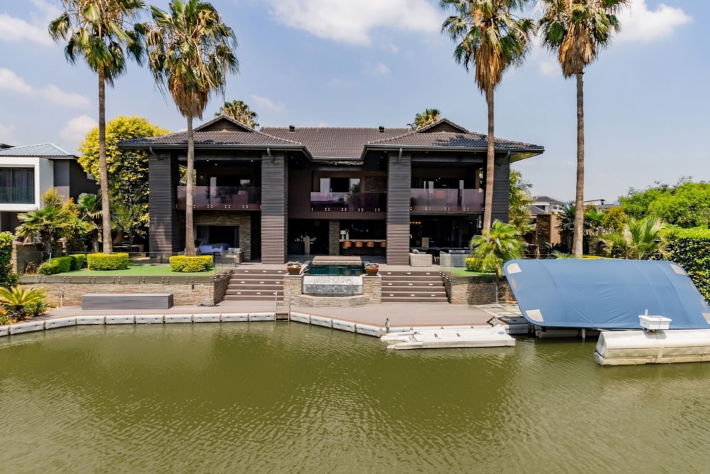 House for sale in The Islands Estate - 1HR1724085