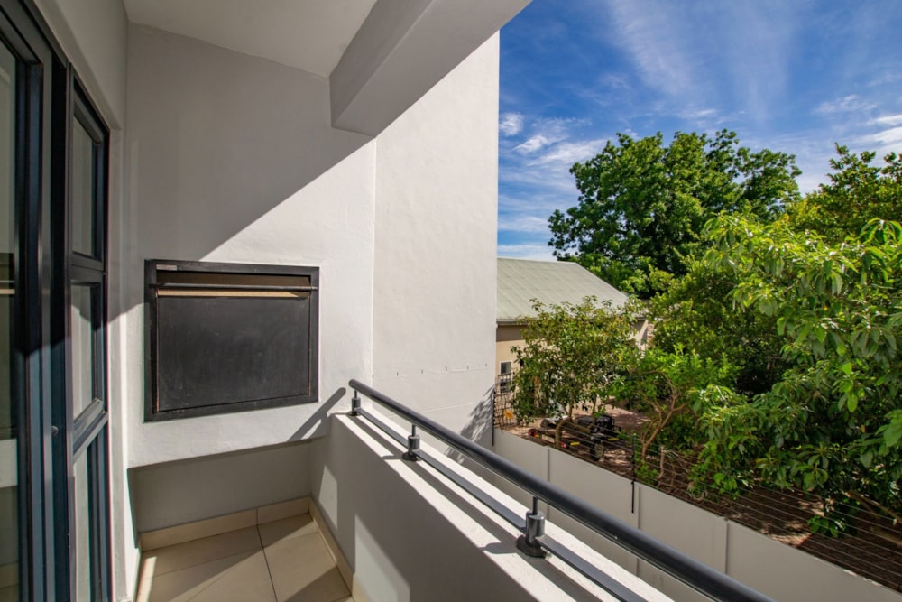 Studio apartment for sale in Stellenbosch Central - ST1714548
