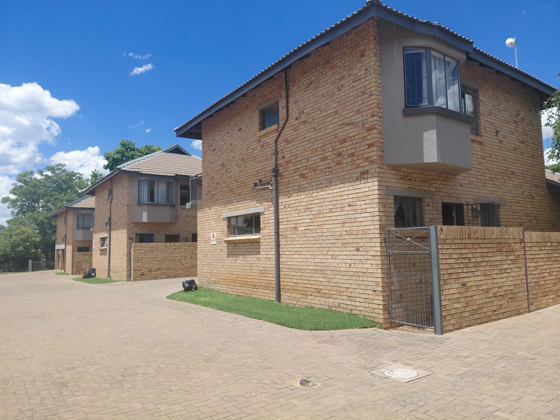 Townhouse for sale in Spitskop - 1BX1724502