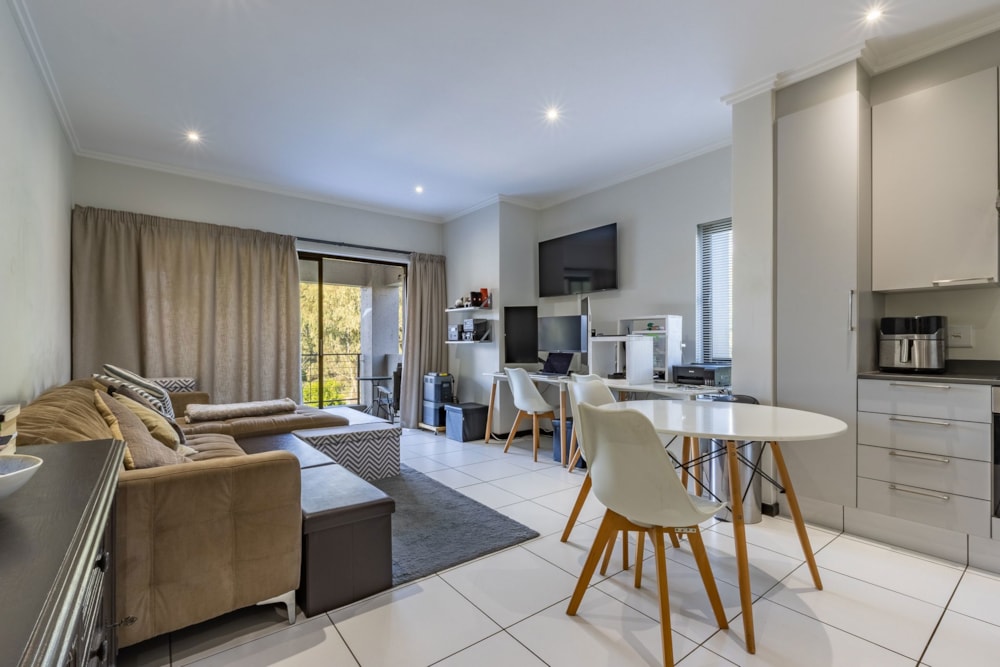 Apartment for sale in Lonehill - FW1724312 Apartment for sale in Lonehill - FW1724312