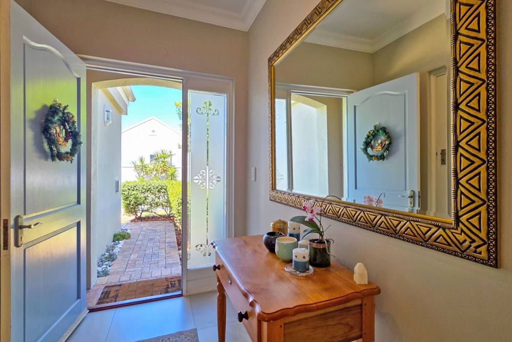 House for sale in Sunningdale, Blouberg - 1TV1724377 House for sale in Sunningdale, Blouberg - 1TV1724377