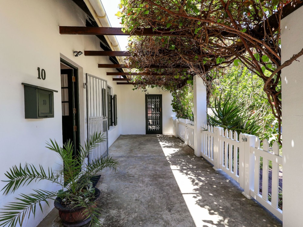 House for sale in Westcliff, Hermanus - HF1725272