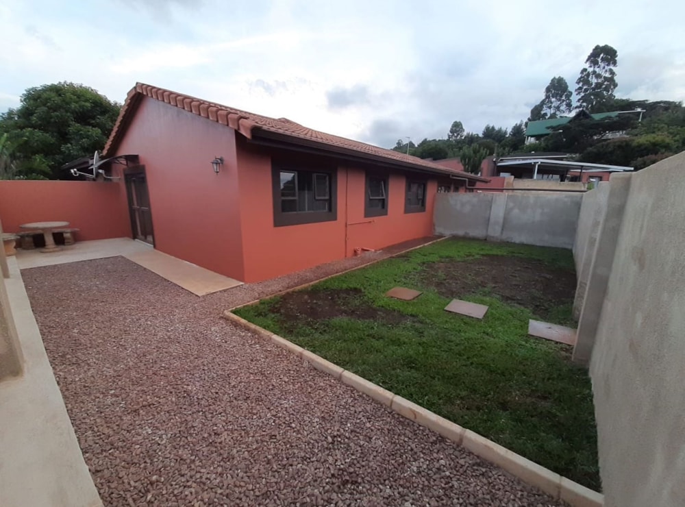 Garden apartment to rent in Crestholme - 1KF1725383