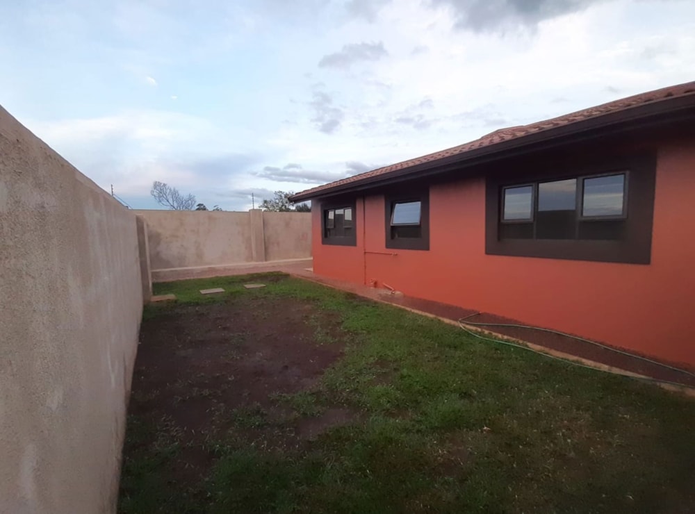 Garden apartment to rent in Crestholme - 1KF1725383