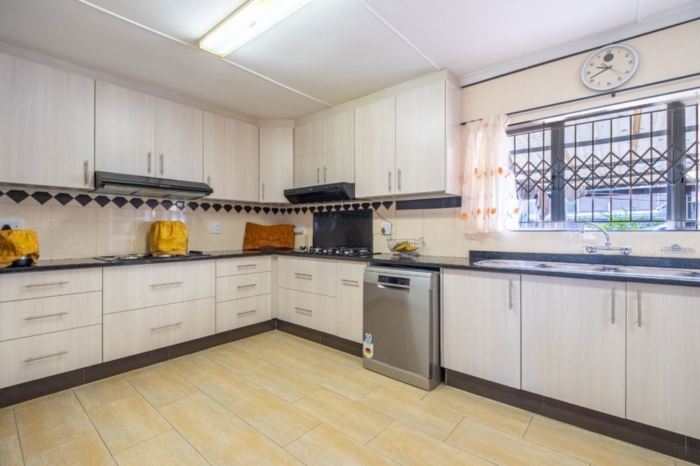 House for sale in Isipingo Beach - 1WB1725186 House for sale in Isipingo Beach - 1WB1725186