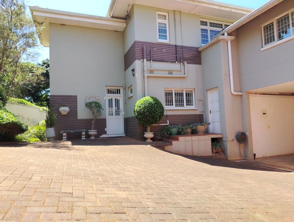 House for sale in Glenmore - 1DA1724175 House for sale in Glenmore - 1DA1724175