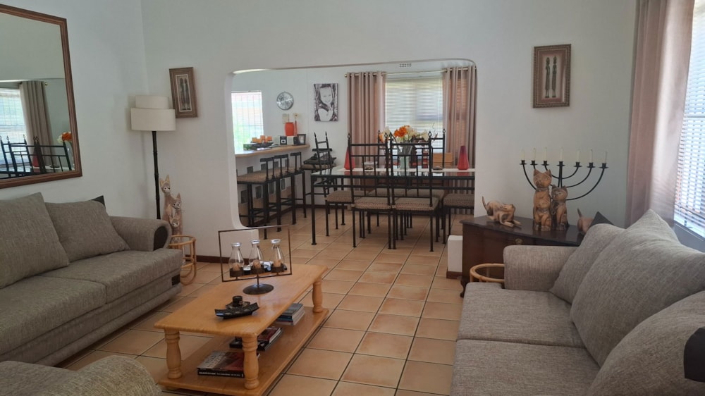 House for sale in Springbok - 1NA1724055 House for sale in Springbok - 1NA1724055