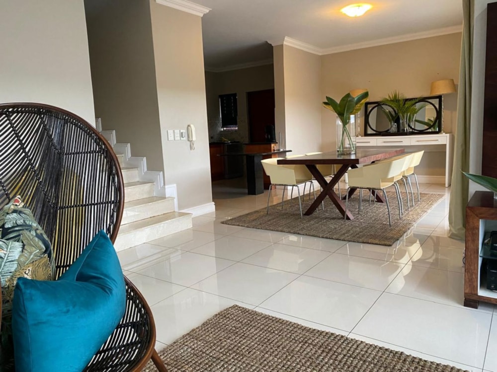 Townhouse to rent in La Lucia - 1ND1725492