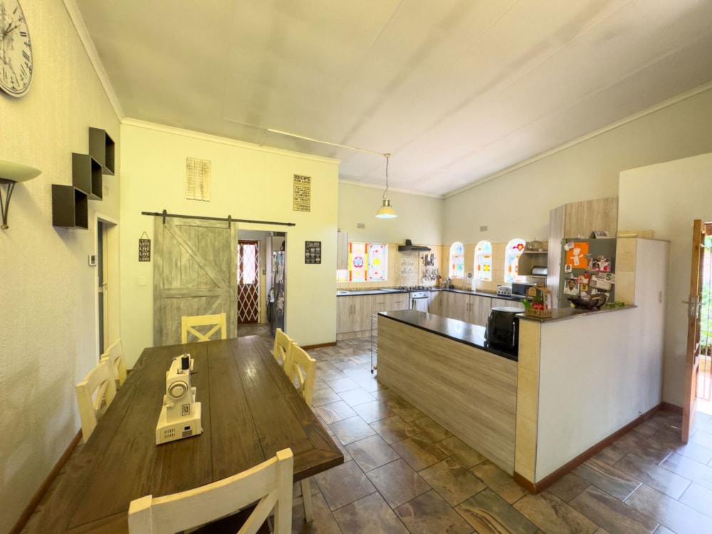 House for sale in Van Riebeeck Park, Kempton Park - KTP1723966 House for sale in Van Riebeeck Park, Kempton Park - KTP1723966