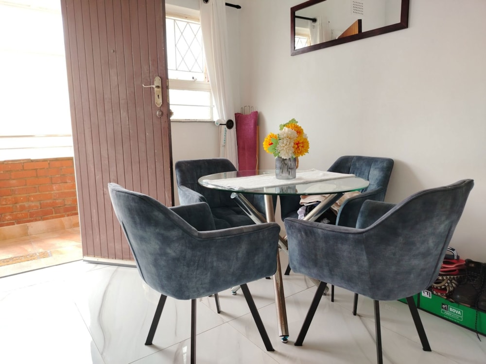 Apartment to rent in Glenwood, Durban - 1DA1725191