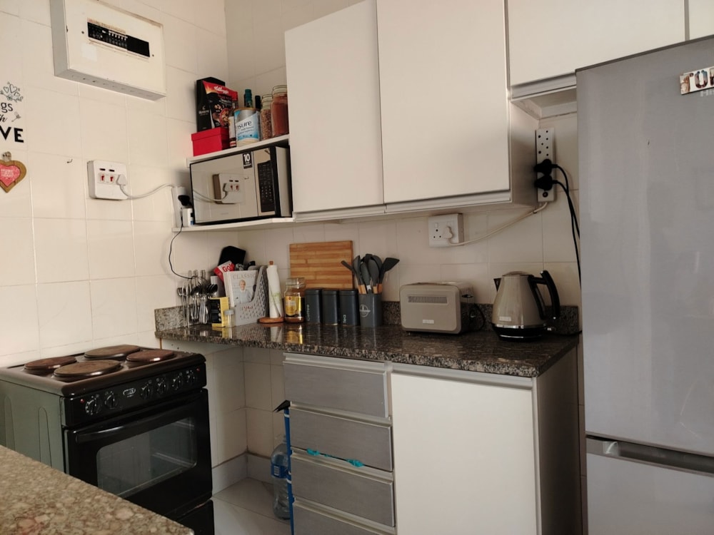 Apartment to rent in Glenwood, Durban - 1DA1725191