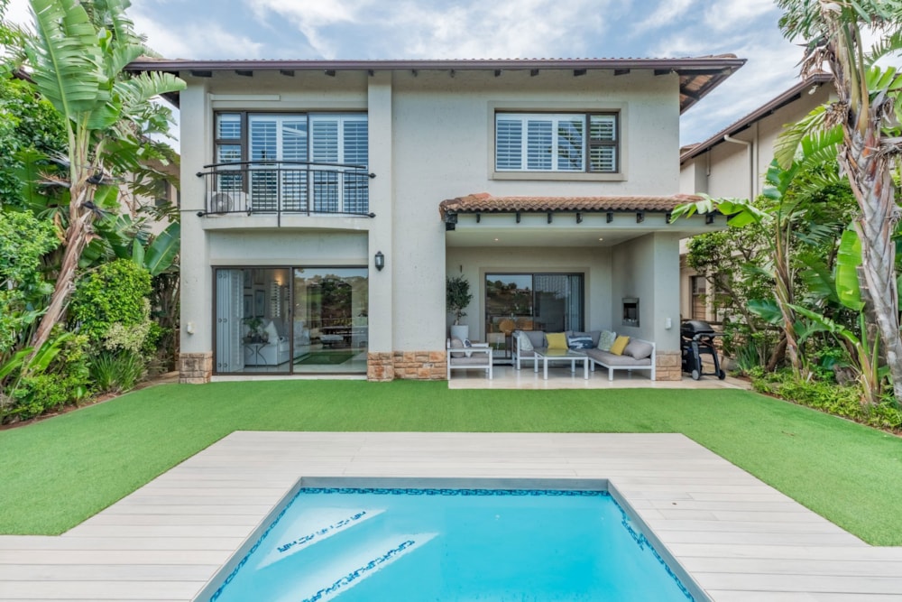 Townhouse for sale in La Lucia - 1ND1724438 Townhouse for sale in La Lucia - 1ND1724438