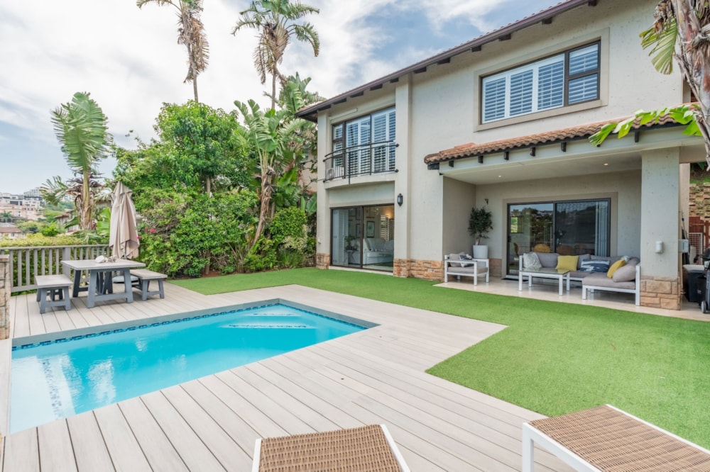 Townhouse for sale in La Lucia - 1ND1724438 Townhouse for sale in La Lucia - 1ND1724438