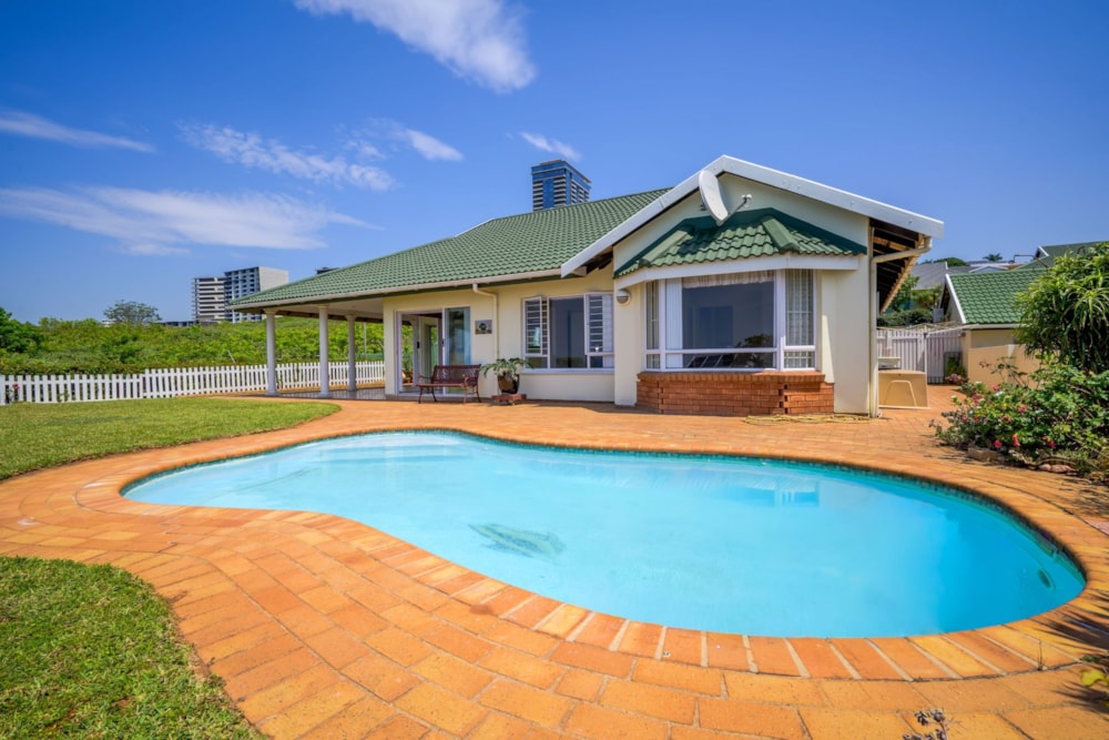 Townhouse for sale in uMhlanga Rocks - 1ND1725337