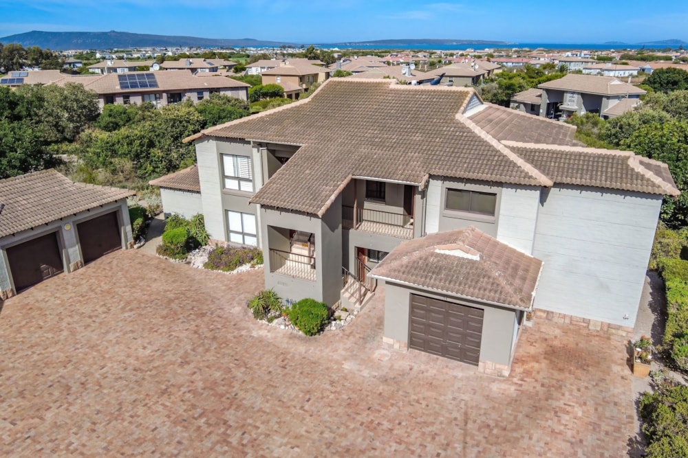 Apartment for sale in Langebaan Country Estate - LA1723818 Apartment for sale in Langebaan Country Estate - LA1723818