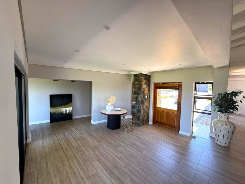 Single-storey house for sale in Woodland Hills Bergendal - 1BX1724791