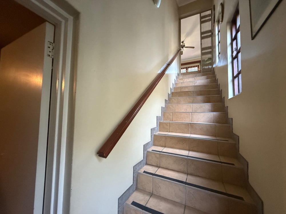 Apartment to rent in Durban North - 1ND1725404