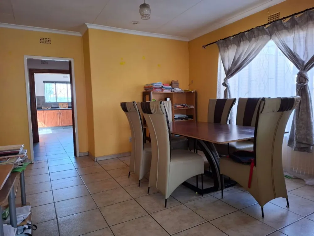 House sold in Lindhaven - RAN1720215