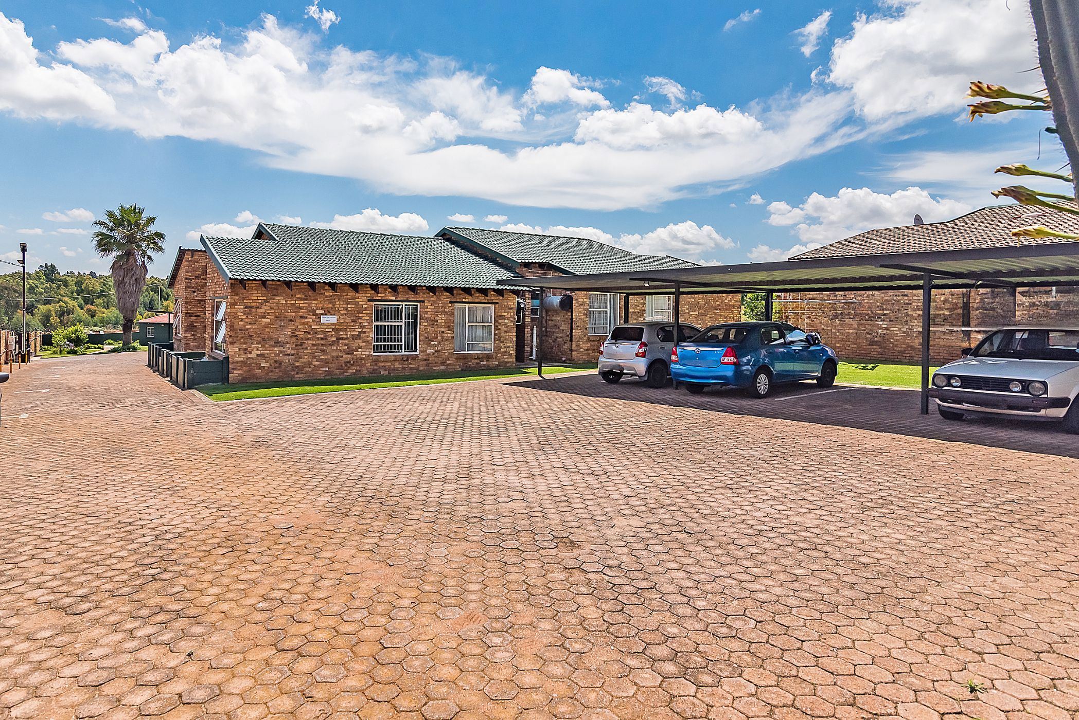 Townhouse for sale in Mindalore - 1KR1725116