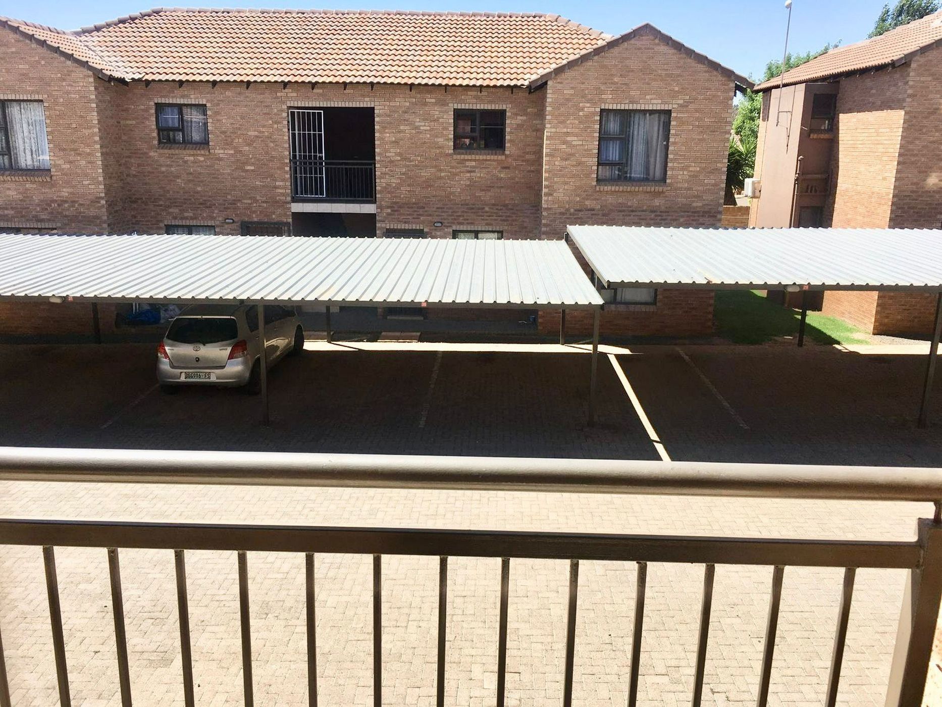 Townhouse for sale in Vredenhof SH - 1BX1726305