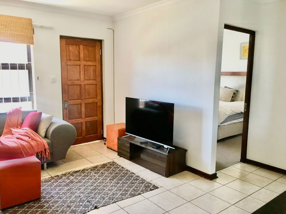 Townhouse for sale in Spitskop - 1BX1723805 Townhouse for sale in Spitskop - 1BX1723805