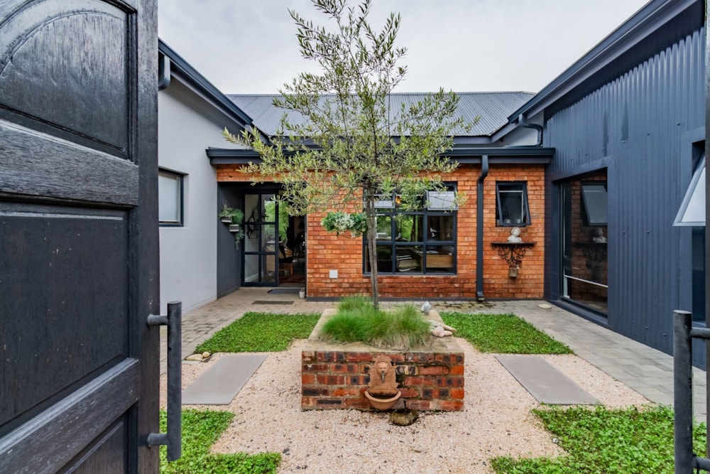 Security estate home for sale in Meerhof - 1HR1724408 Security estate home for sale in Meerhof - 1HR1724408