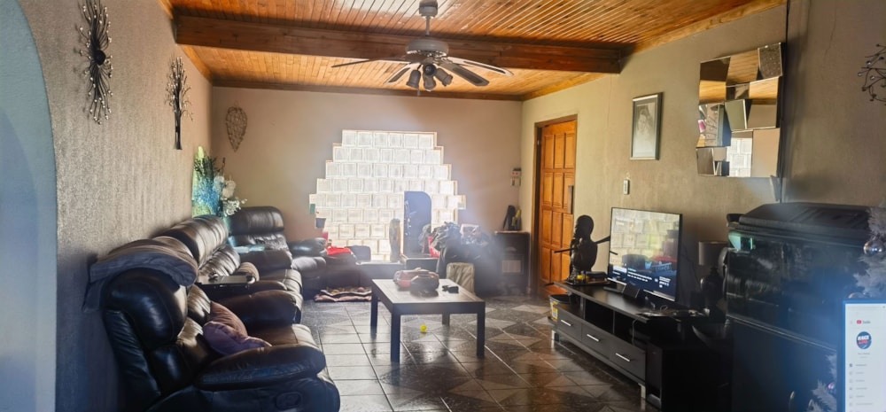 House for sale in Bonaero Park - KTP1725247