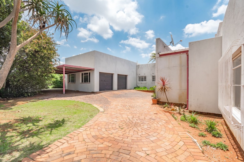 House for sale in Birch Acres - KTP1723589 House for sale in Birch Acres - KTP1723589