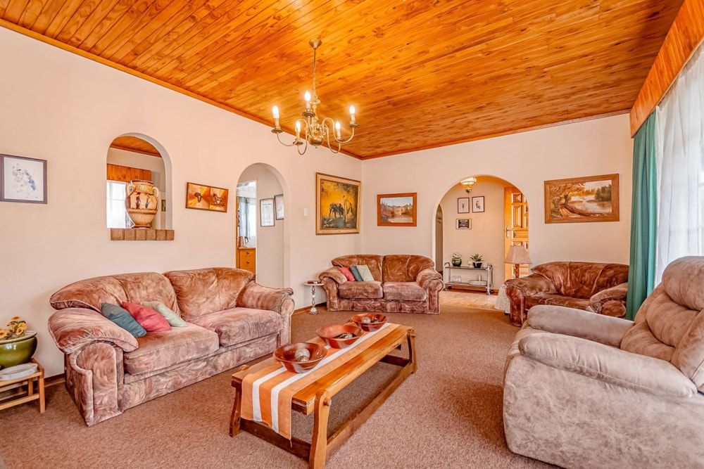 House for sale in Birchleigh North - KTP1723942