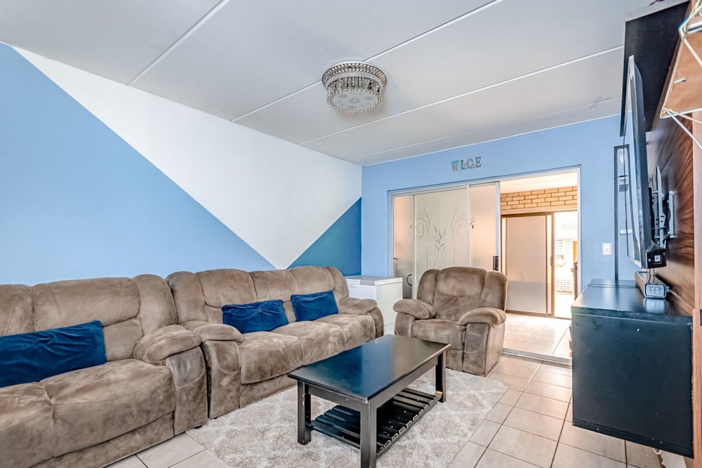 Townhouse for sale in Terenure - KTP1723248 Townhouse for sale in Terenure - KTP1723248