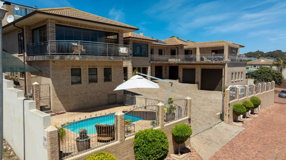 House for sale in Mossel Bay Central - 1MB1725583 House for sale in Mossel Bay Central - 1MB1725583