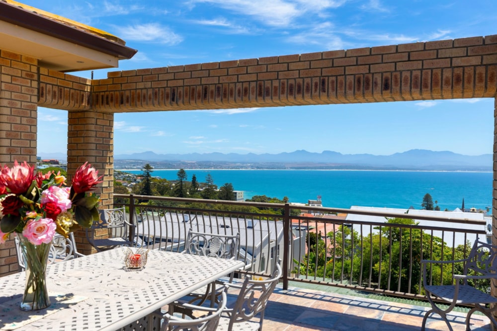 House for sale in Mossel Bay Central - 1MB1725583 House for sale in Mossel Bay Central - 1MB1725583