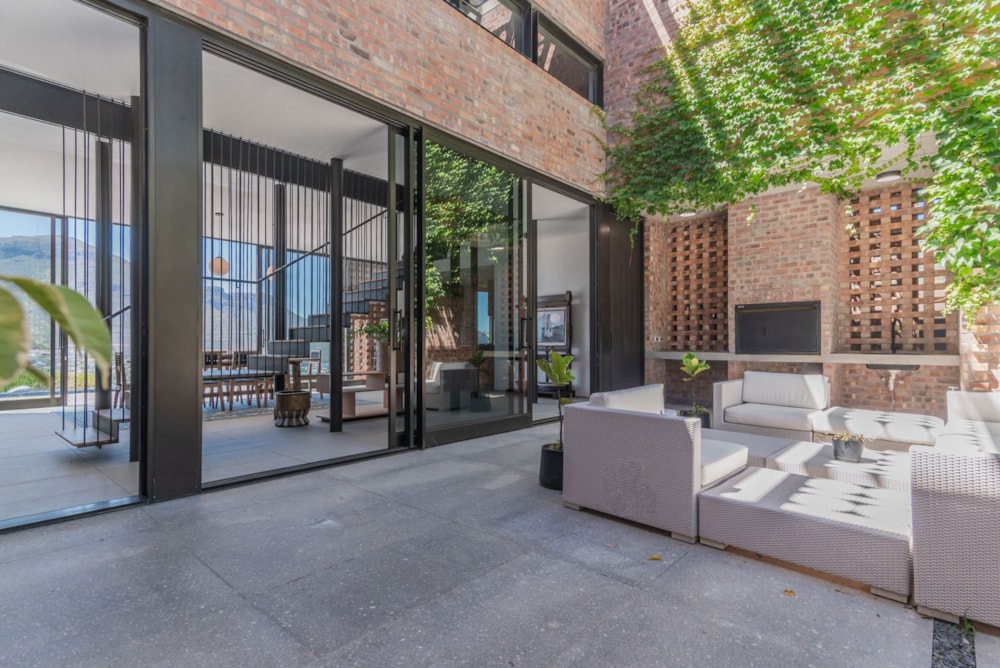 Security estate home for sale in Hout Bay - HOB1683037